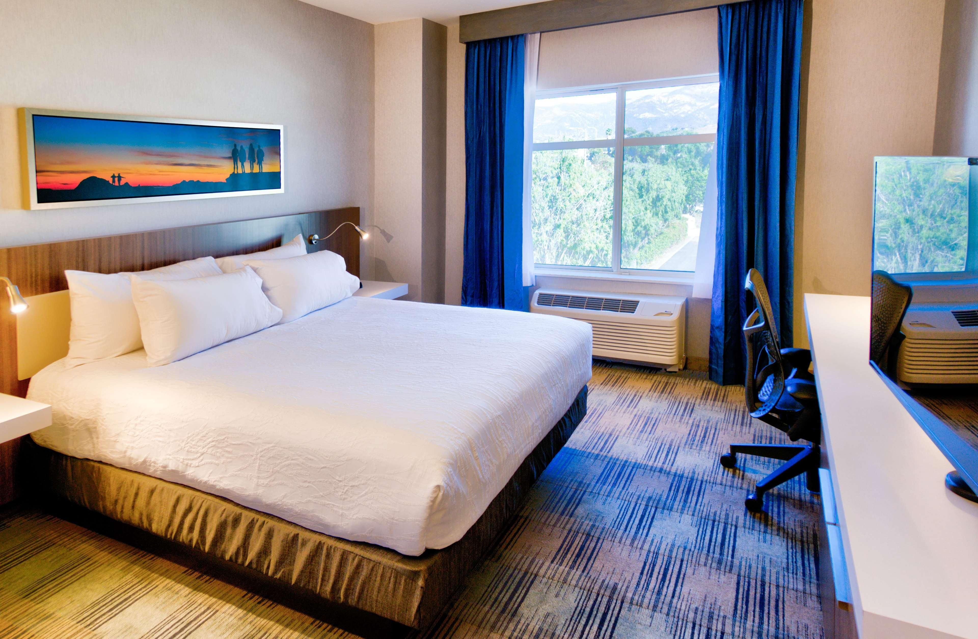 Hilton Garden Inn Santa Barbara/Goleta Екстер'єр фото