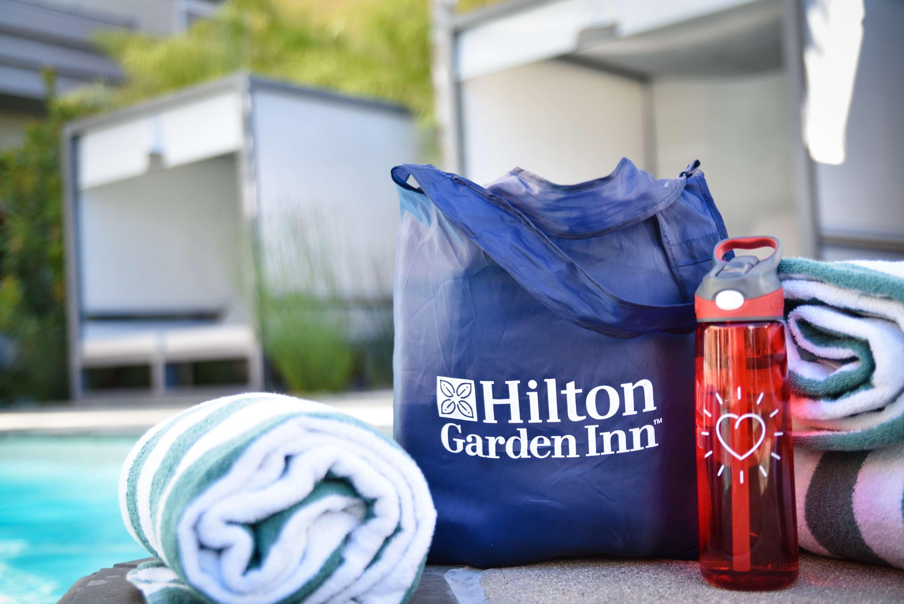 Hilton Garden Inn Santa Barbara/Goleta Екстер'єр фото