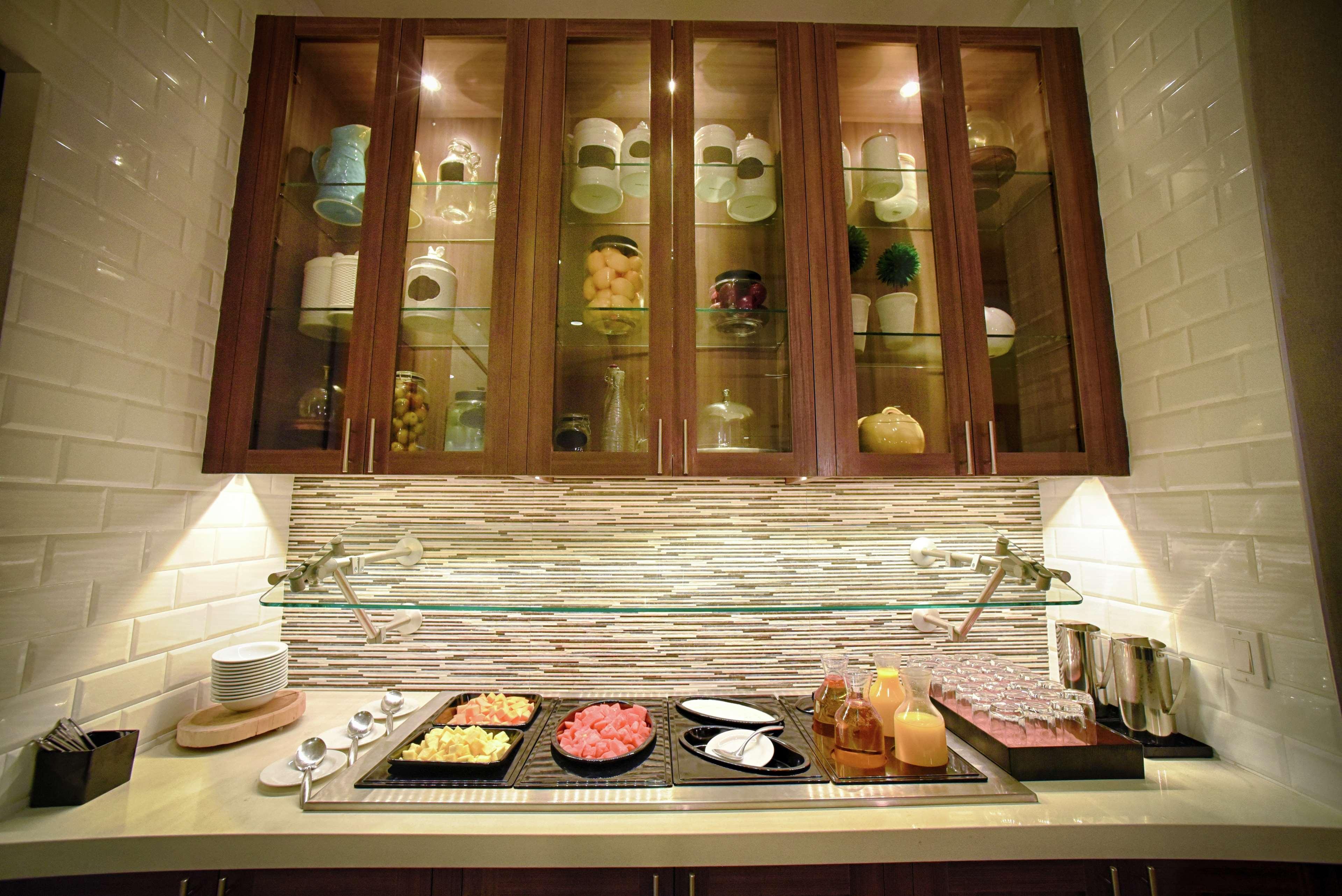 Hilton Garden Inn Santa Barbara/Goleta Екстер'єр фото