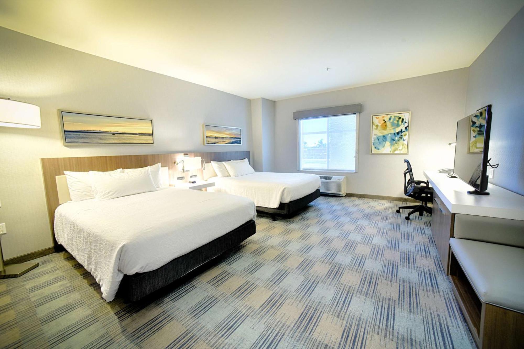 Hilton Garden Inn Santa Barbara/Goleta Екстер'єр фото