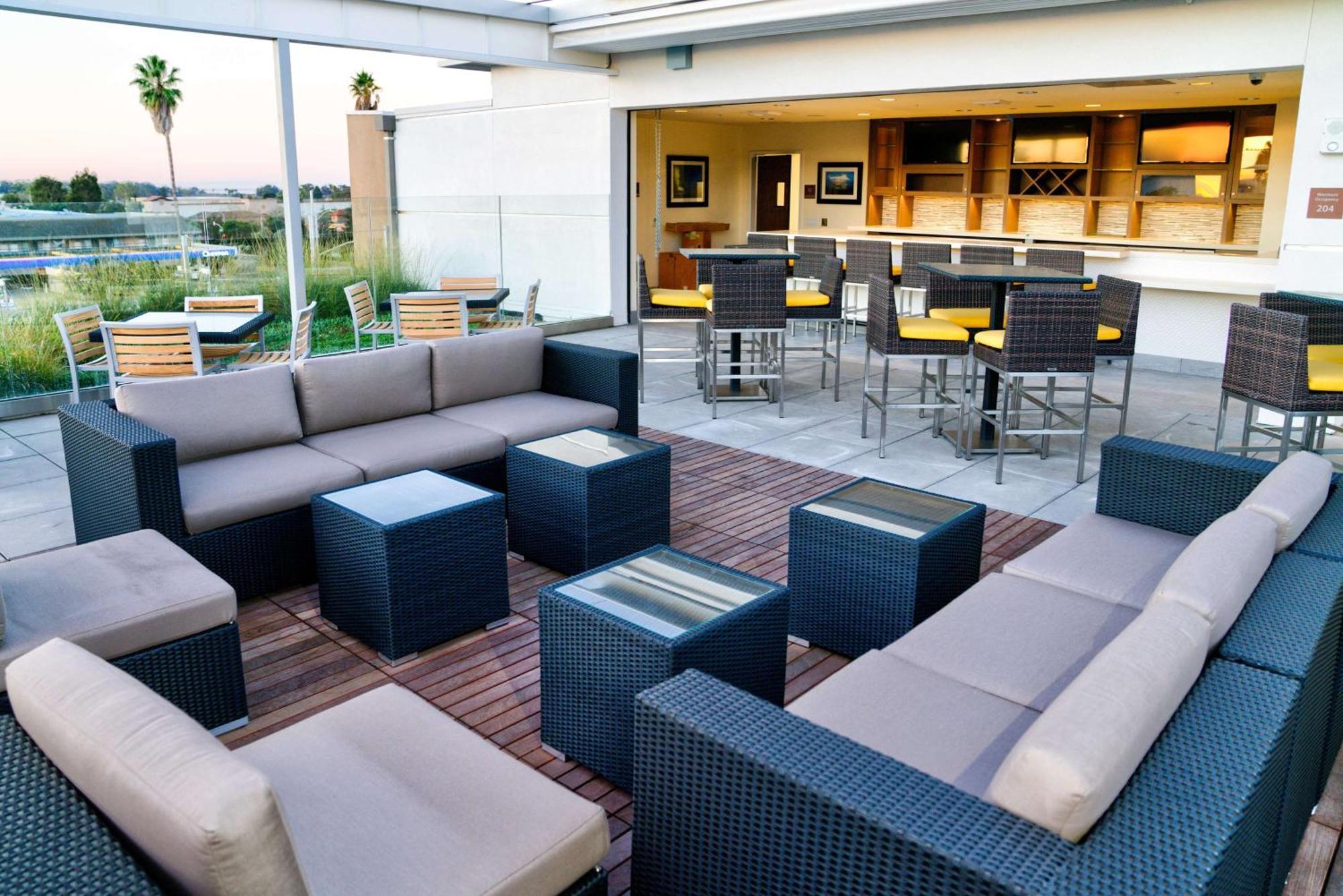 Hilton Garden Inn Santa Barbara/Goleta Екстер'єр фото