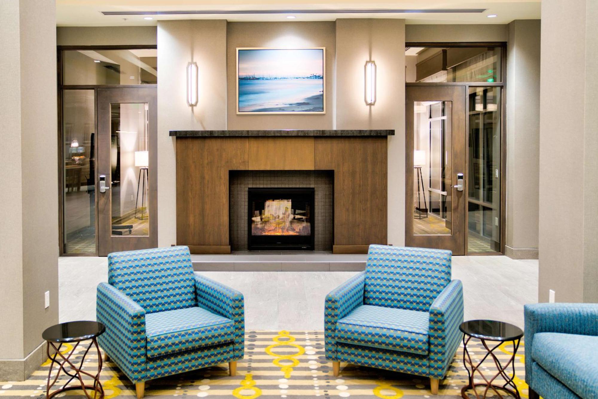 Hilton Garden Inn Santa Barbara/Goleta Екстер'єр фото